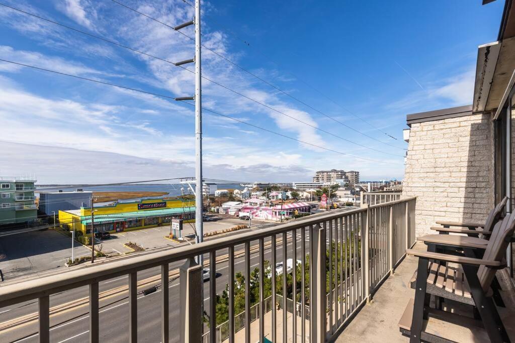 Jada Buildingnewly Remodeled, Pool Apartment Оушън Сити Екстериор снимка